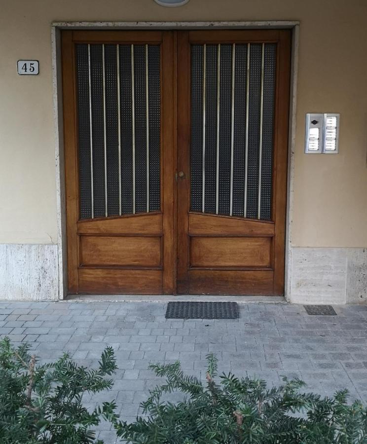 Smart Rooms Pistoya Exterior foto